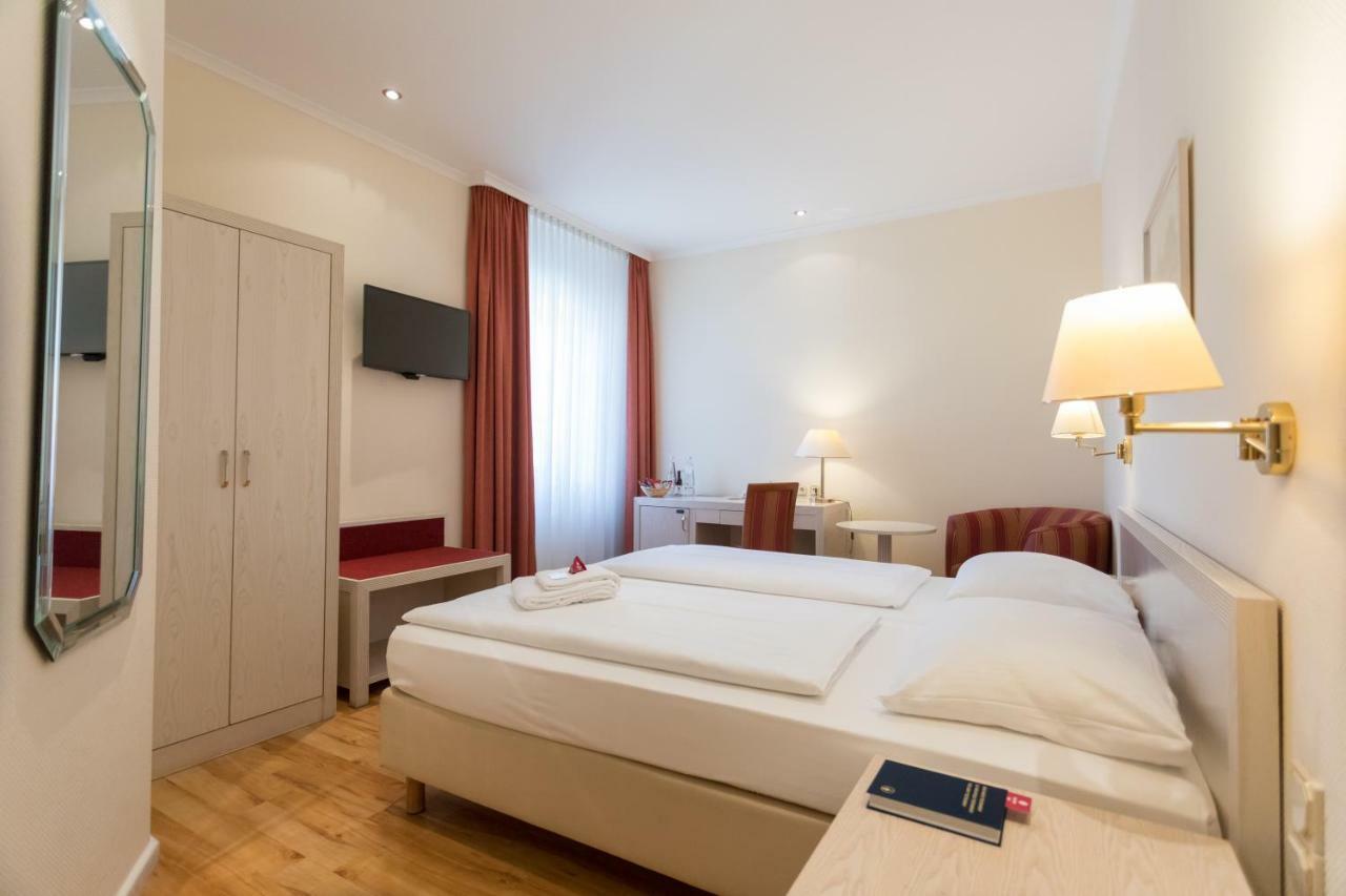 Martas Hotel Albrechtshof Berlino Esterno foto
